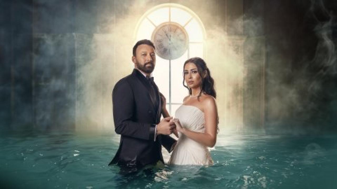 مسلسل في لحظة الحلقة 15 الخامسة عشرة